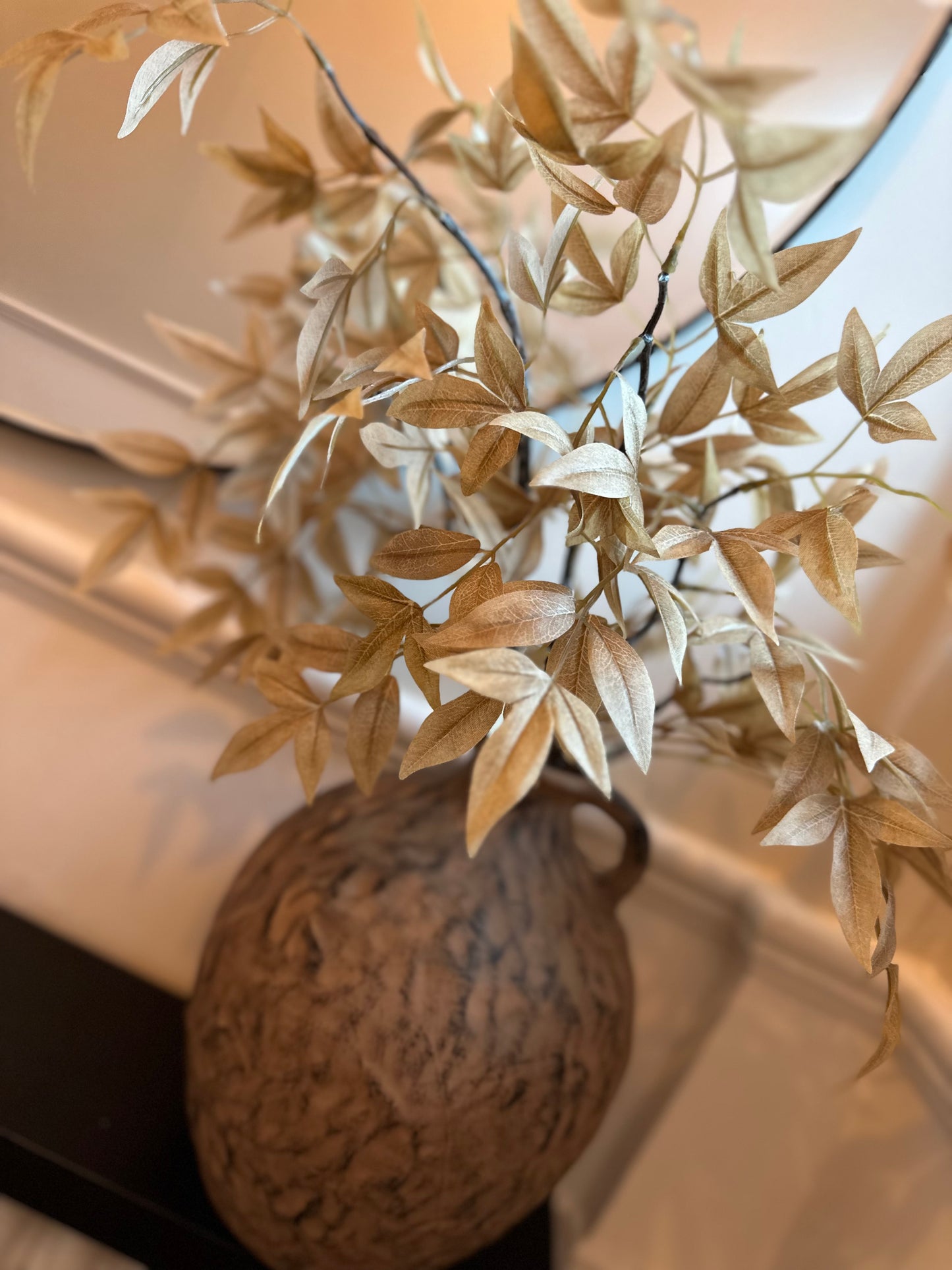 Isabella ceramic vase